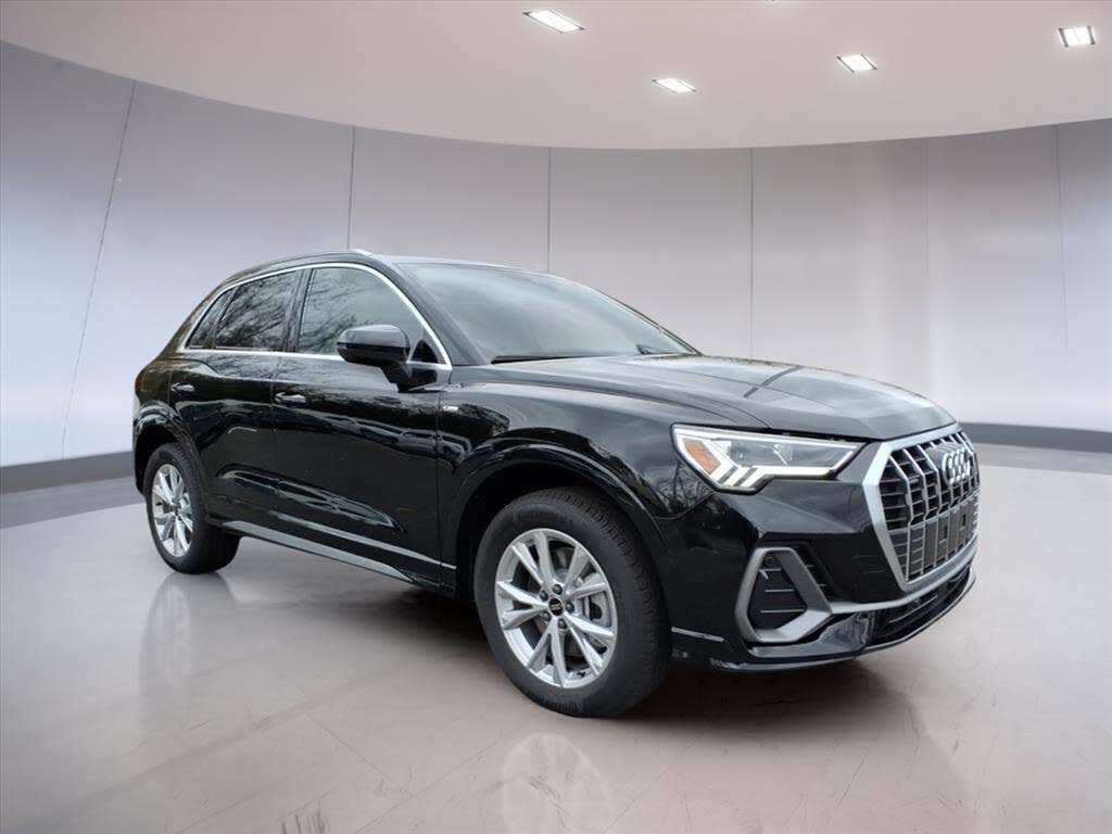 2025 Audi Q3 quattro Premium S Line 45 TFSI