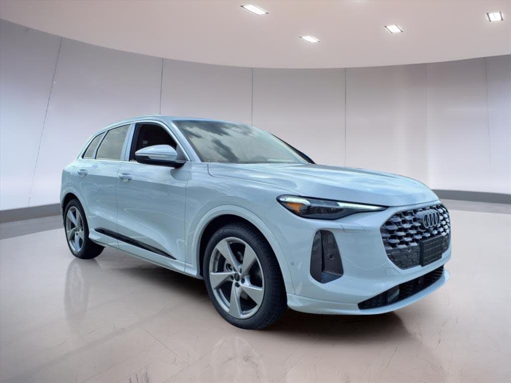 2025 Audi Q5 quattro Prestige 40 TFSI