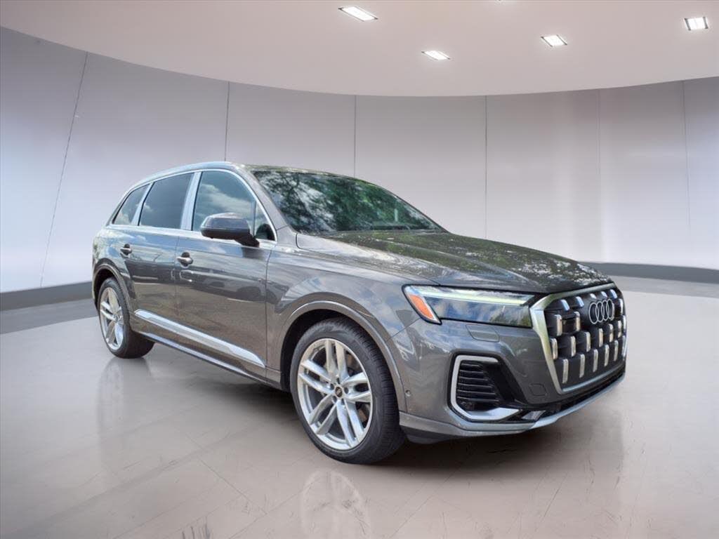 2025 Audi Q7 quattro Premium Plus 55 TFSI