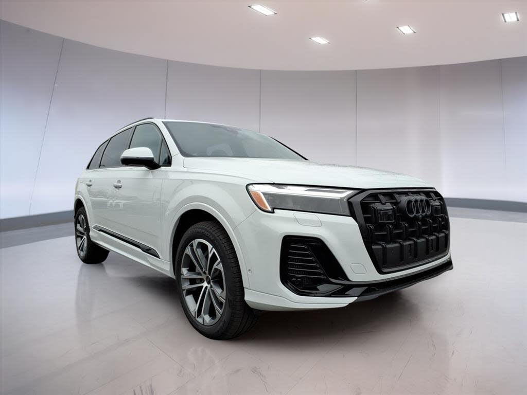 2026 Audi Q7 quattro Premium 55 TFSI