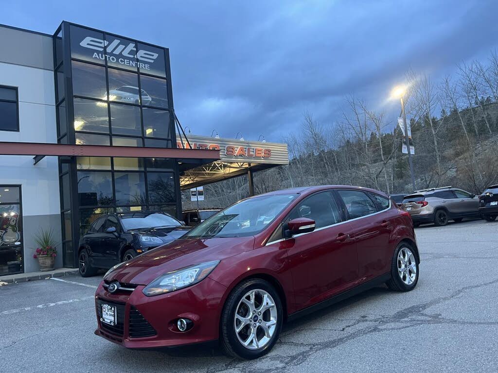 2013 Ford Focus Titanium Hatchback