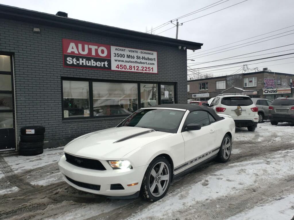 2011 Ford Mustang V6 Convertible RWD