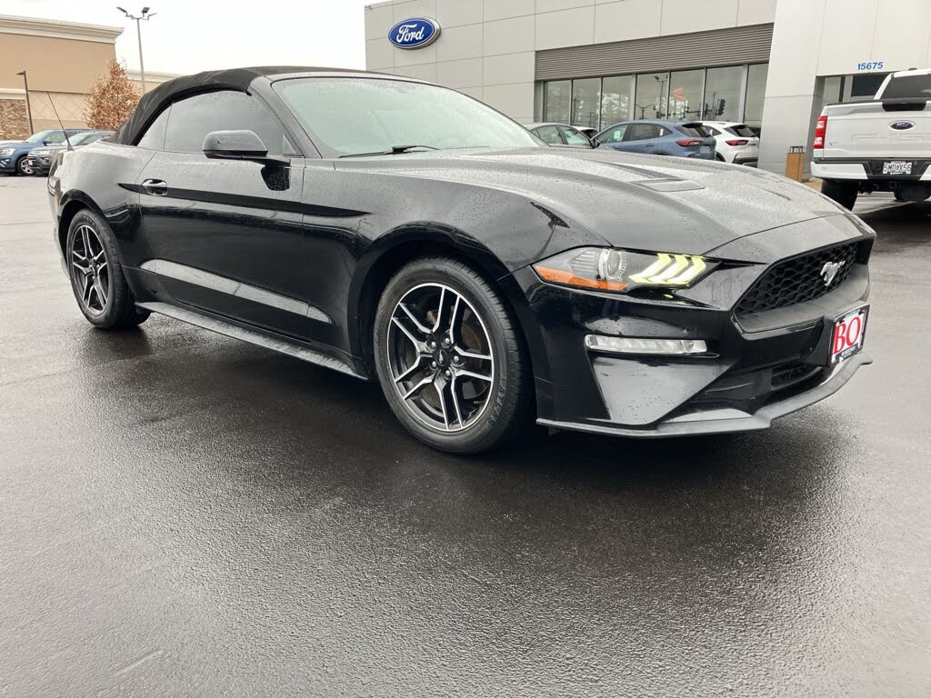 2018 Ford Mustang EcoBoost Premium Convertible RWD