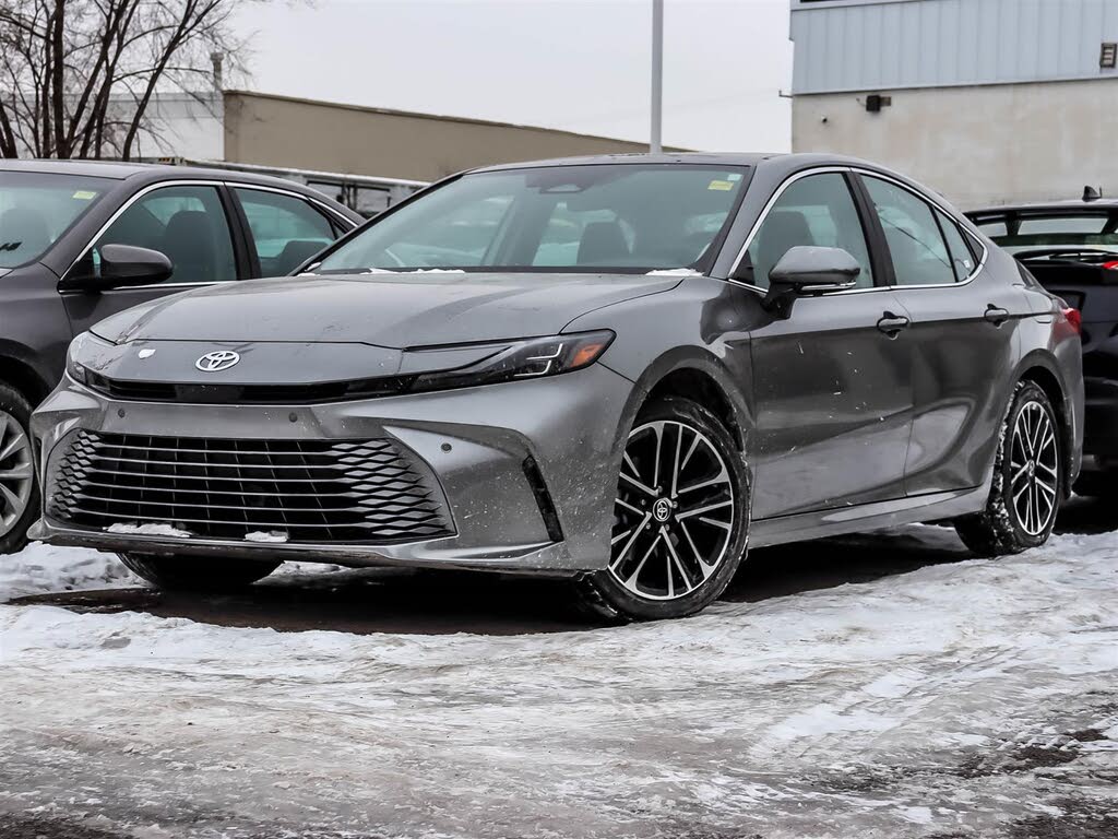 2025 Toyota Camry XLE AWD