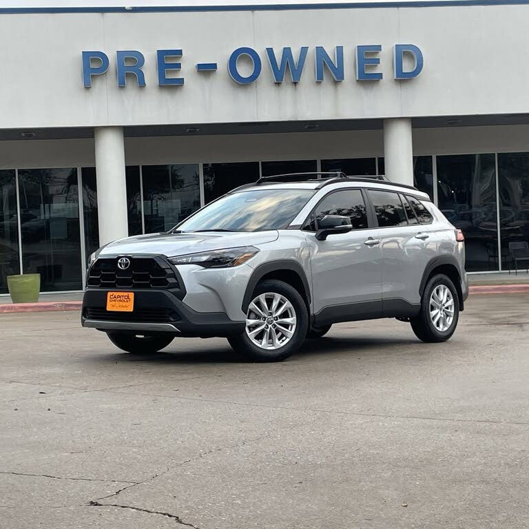 2026 Toyota Corolla Cross LE FWD