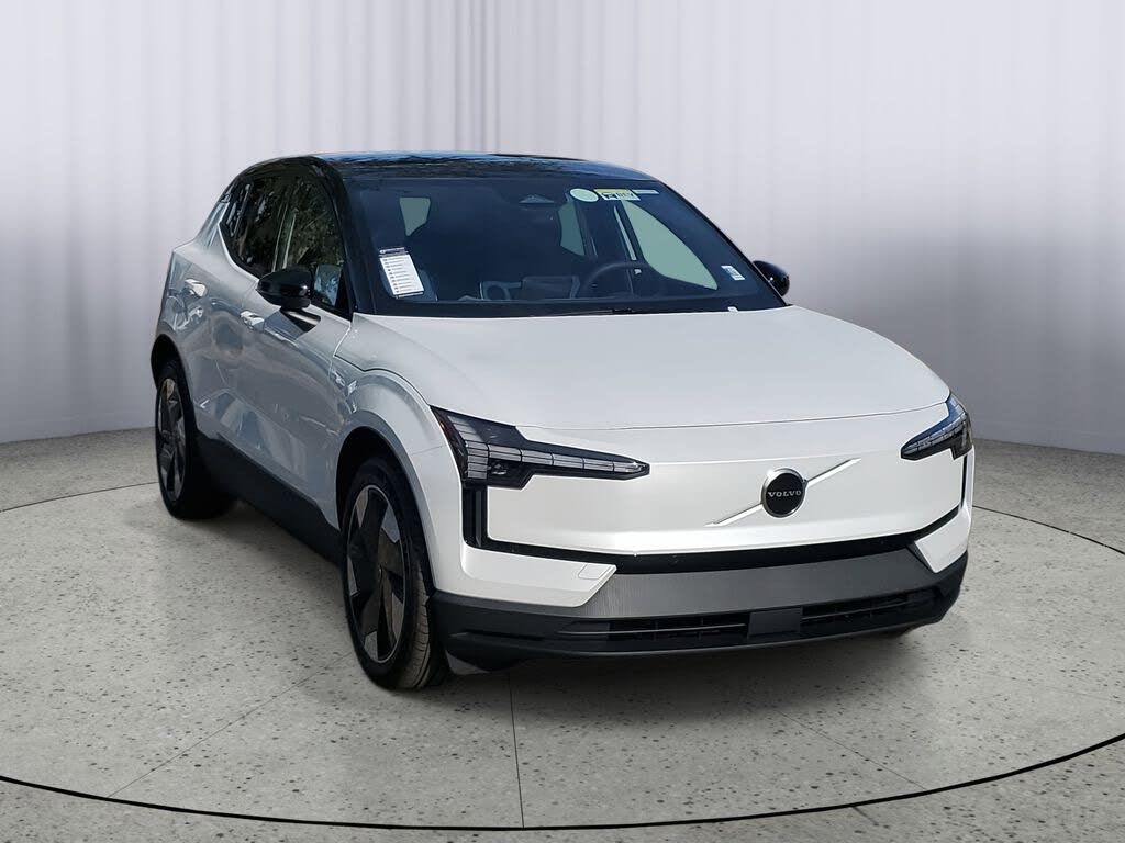 2026 Volvo EX30 Twin Plus eAWD