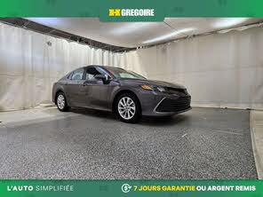 Toyota Camry Hybrid LE FWD