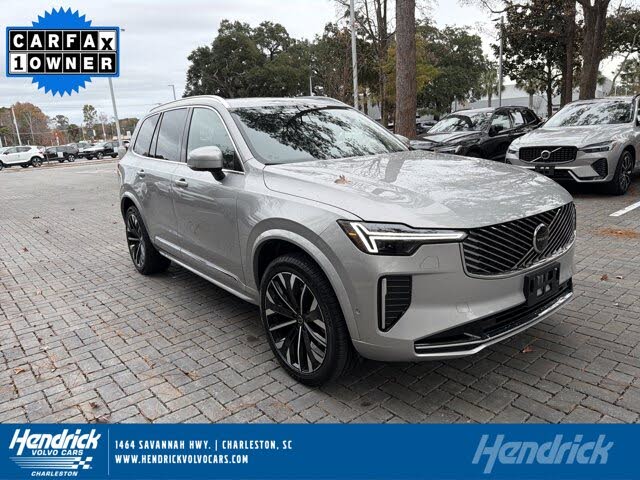 2025 Volvo XC90 B5 Plus Bright Theme 7-Passenger AWD