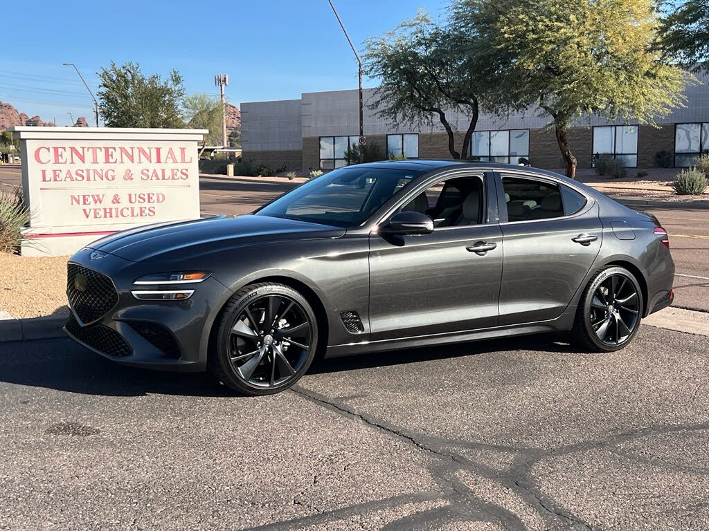 2023 Genesis G70 2.0T RWD