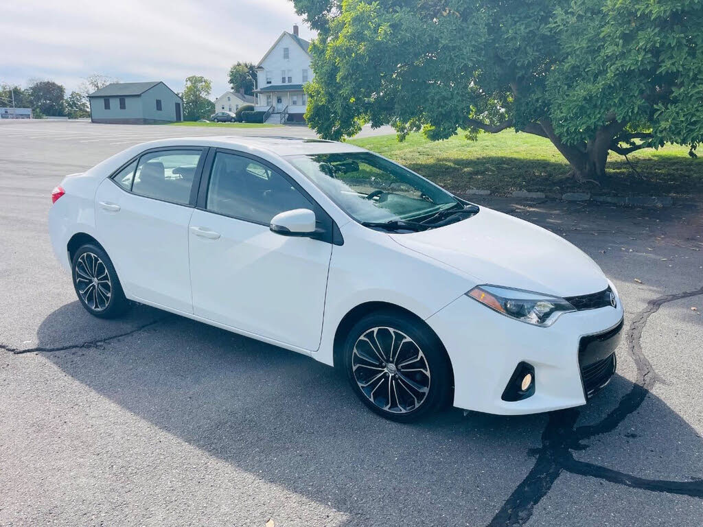 2016 Toyota Corolla S Plus