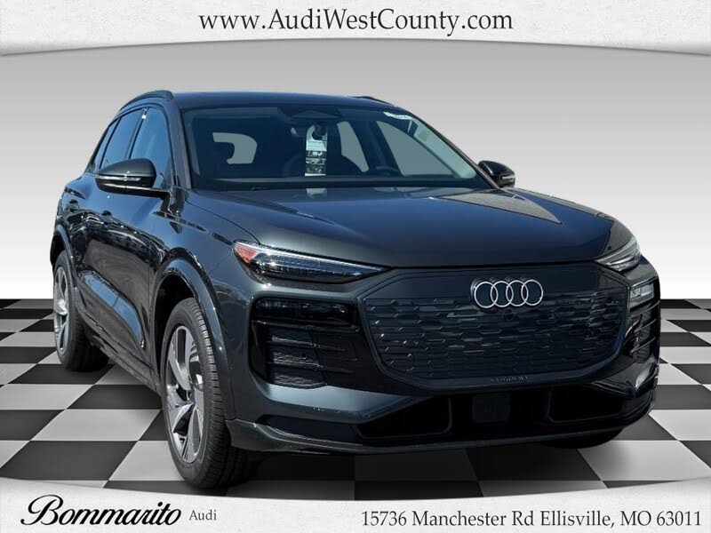 2025 Audi Q6 e-tron quattro Premium Plus
