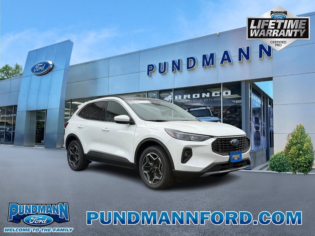 2026 Ford Escape Platinum AWD