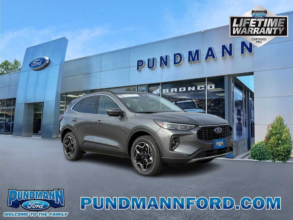 2026 Ford Escape Platinum AWD