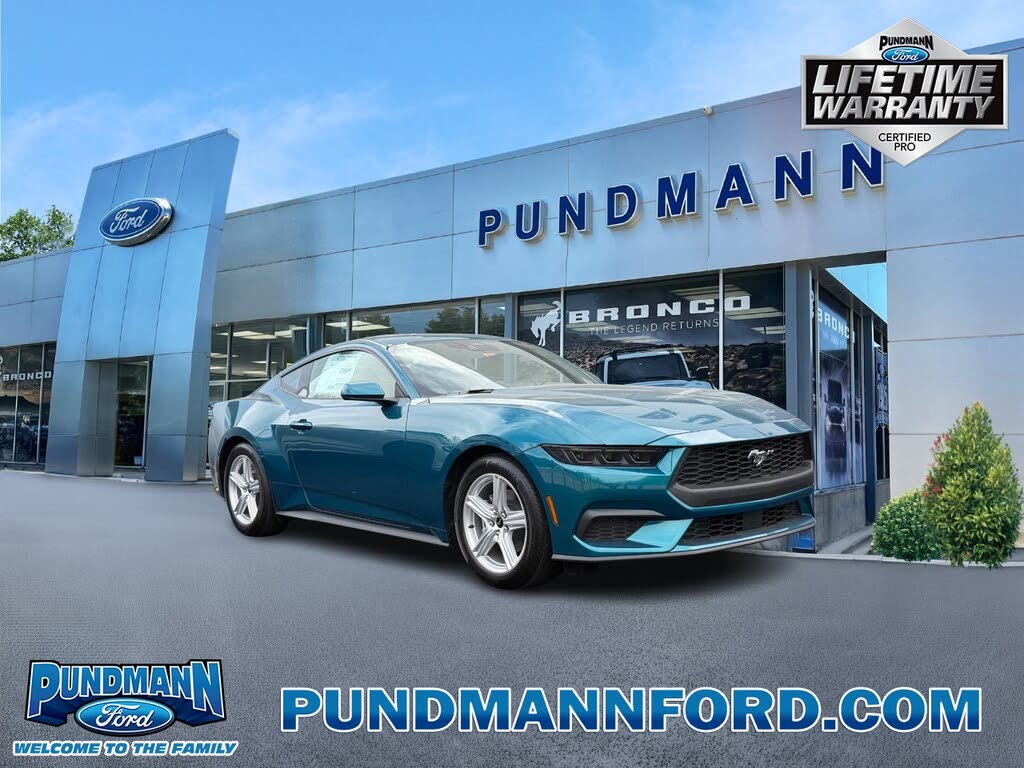 2026 Ford Mustang EcoBoost Fastback RWD