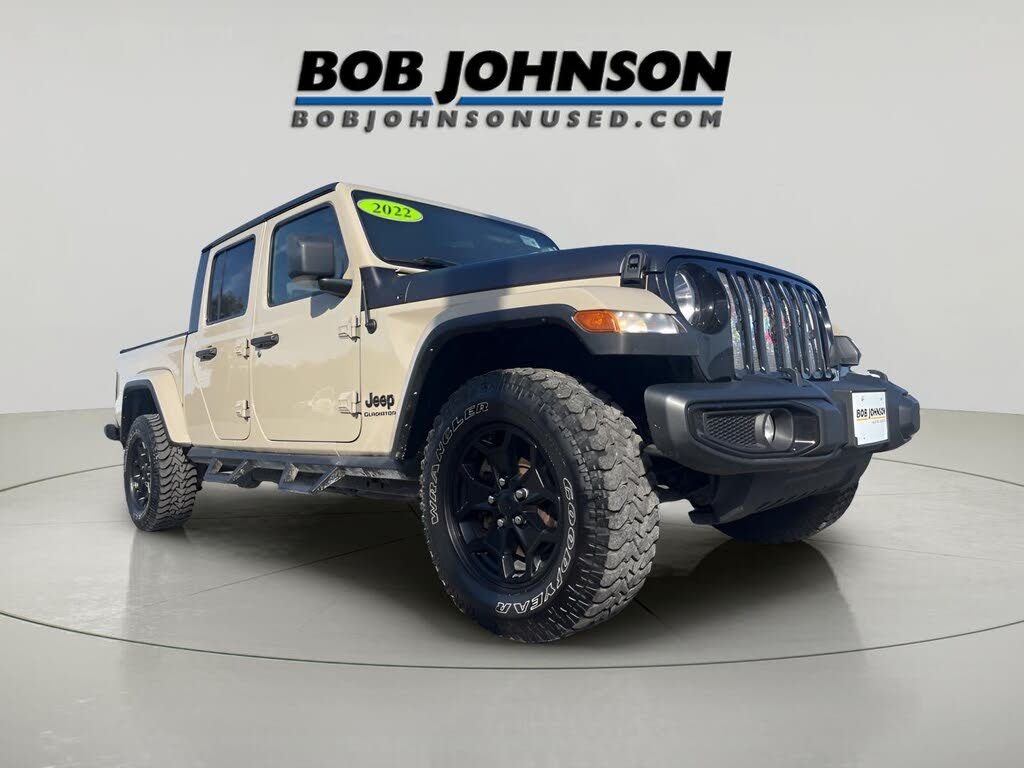 2022 Jeep Gladiator Willys Sport Crew Cab 4WD