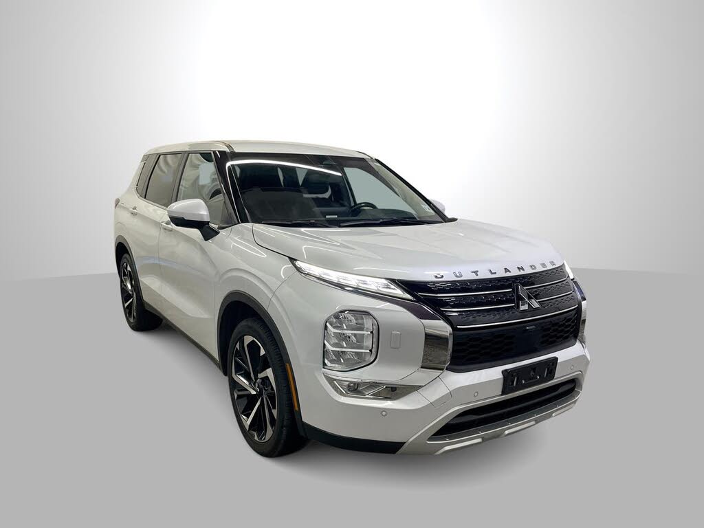 2022 Mitsubishi Outlander SE S-AWC