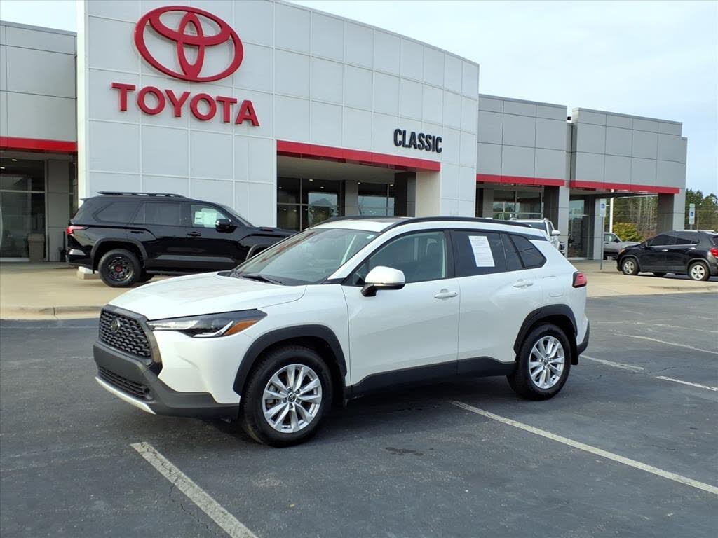 2022 Toyota Corolla Cross LE FWD