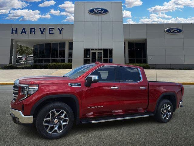 2023 GMC Sierra 1500 SLT Crew Cab 4WD