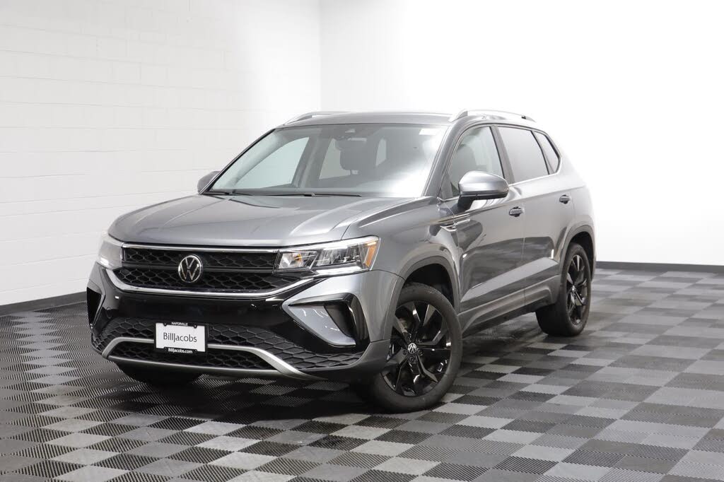 2023 Volkswagen Taos SE 4Motion
