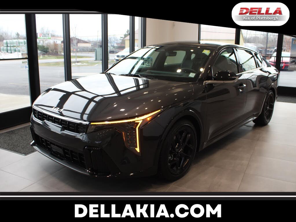 2025 Kia K4 GT-Line Turbo FWD