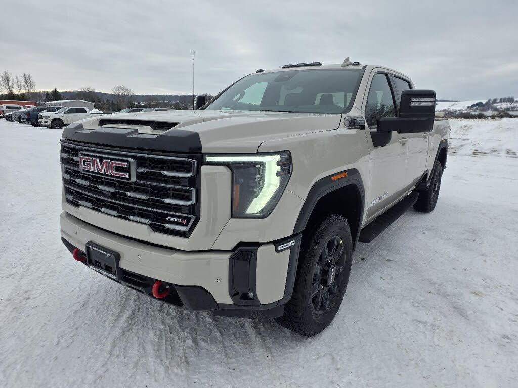 2026 GMC Sierra 2500HD AT4 Crew Cab 4WD