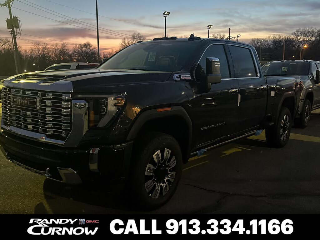 2026 GMC Sierra 2500HD Denali Crew Cab 4WD