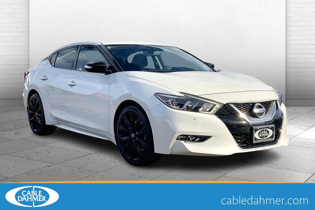 2017 Nissan Maxima SR FWD