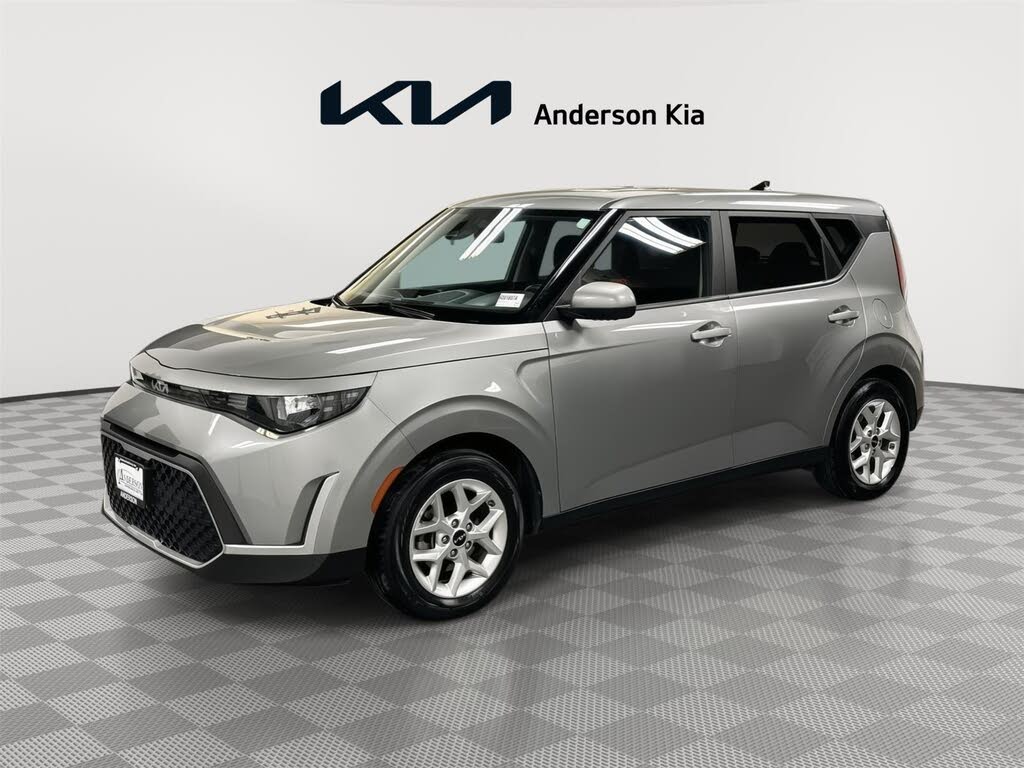 2023 Kia Soul LX FWD