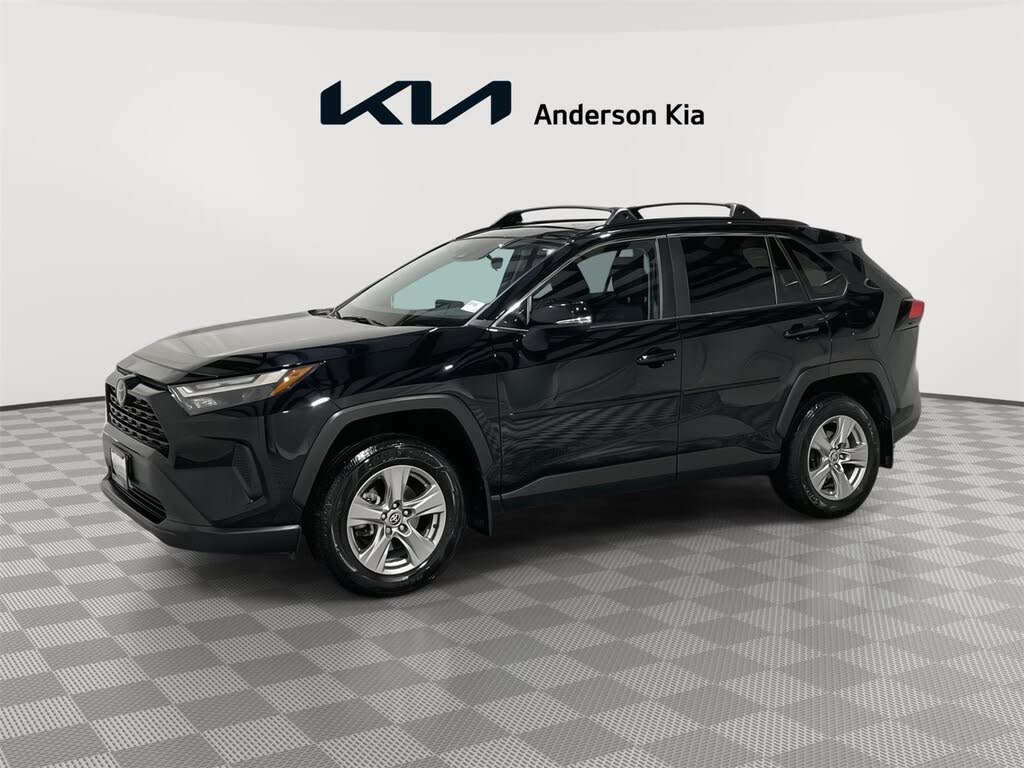 2023 Toyota RAV4 XLE AWD