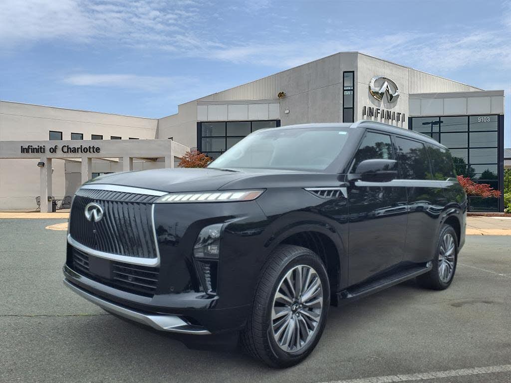 2025 INFINITI QX80 Luxe RWD
