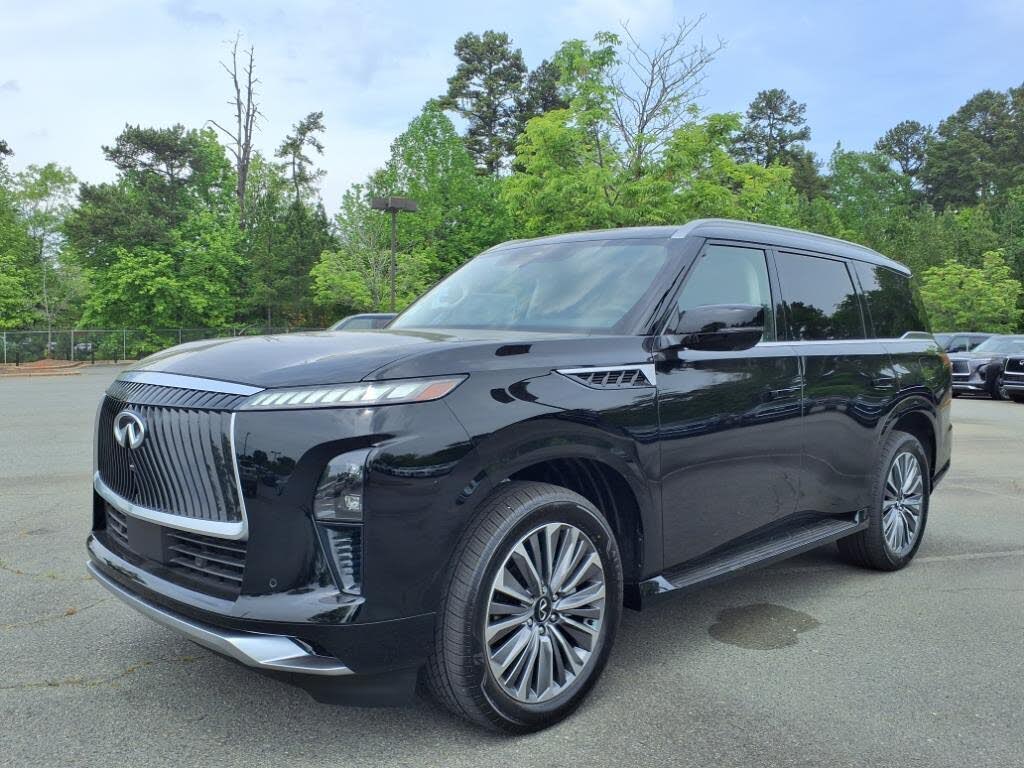 2025 INFINITI QX80 Luxe RWD