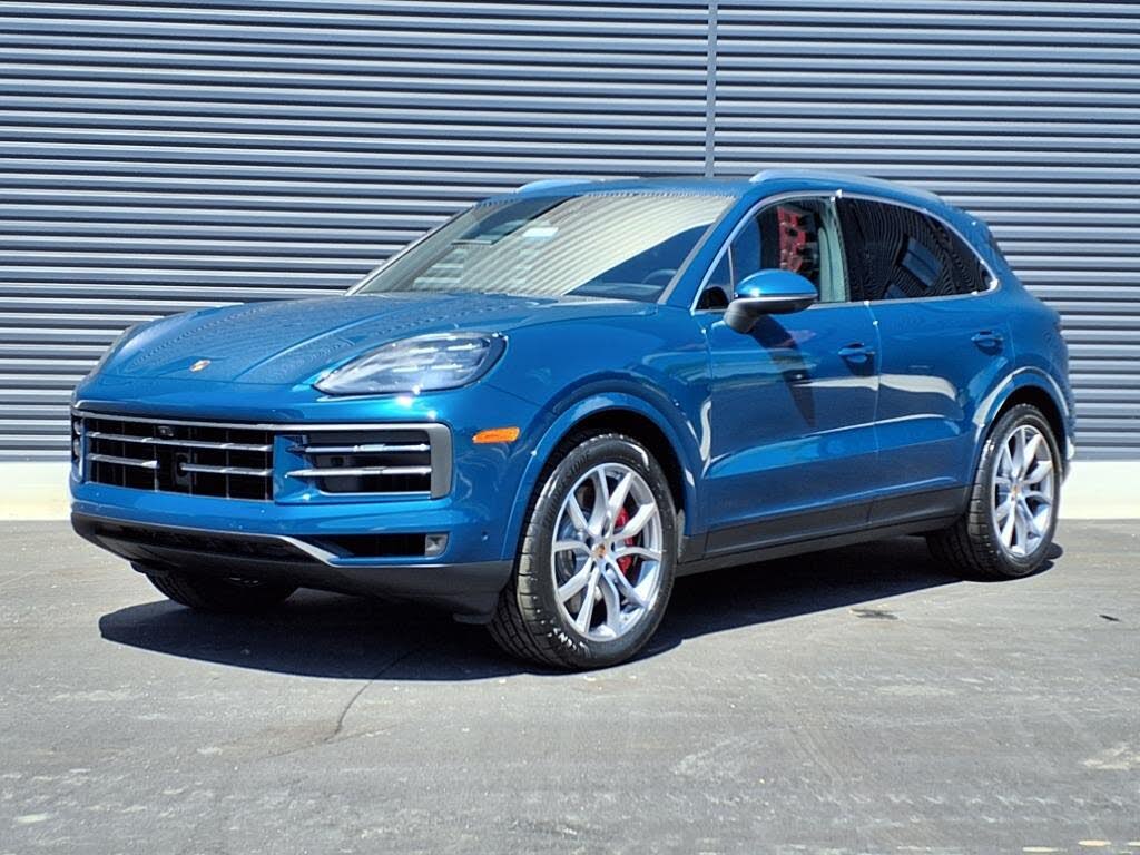 2025 Porsche Cayenne S AWD