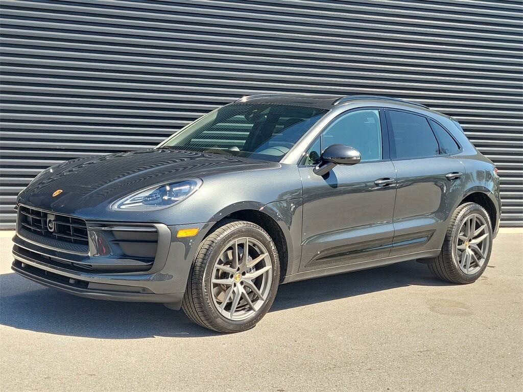 2025 Porsche Macan AWD