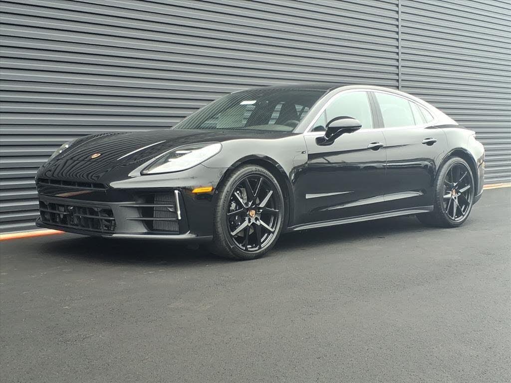 2026 Porsche Panamera