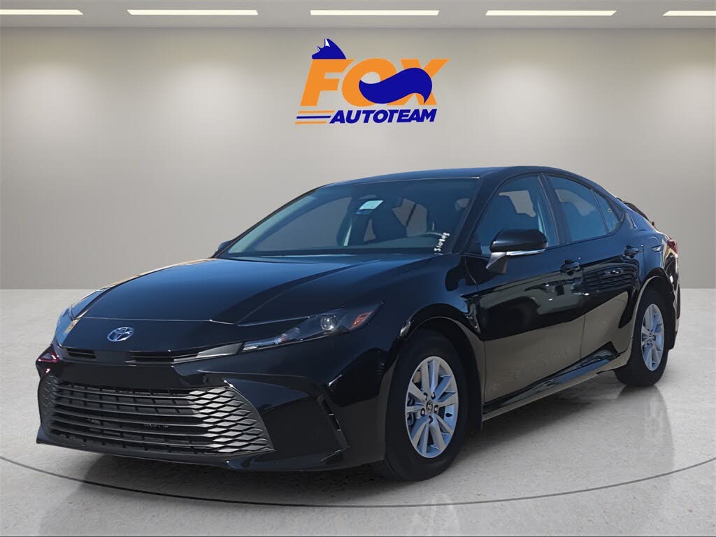 2026 Toyota Camry LE FWD