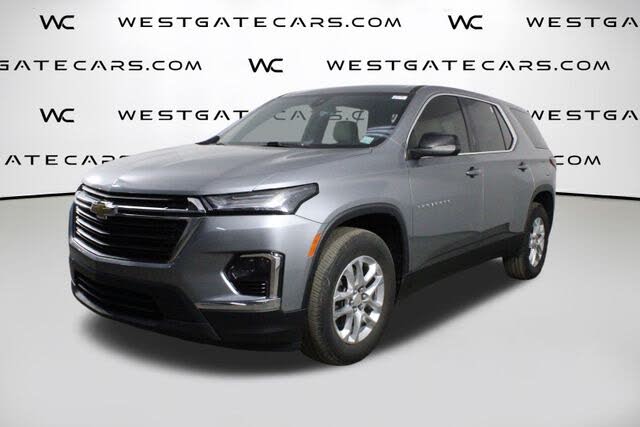 2023 Chevrolet Traverse LS FWD