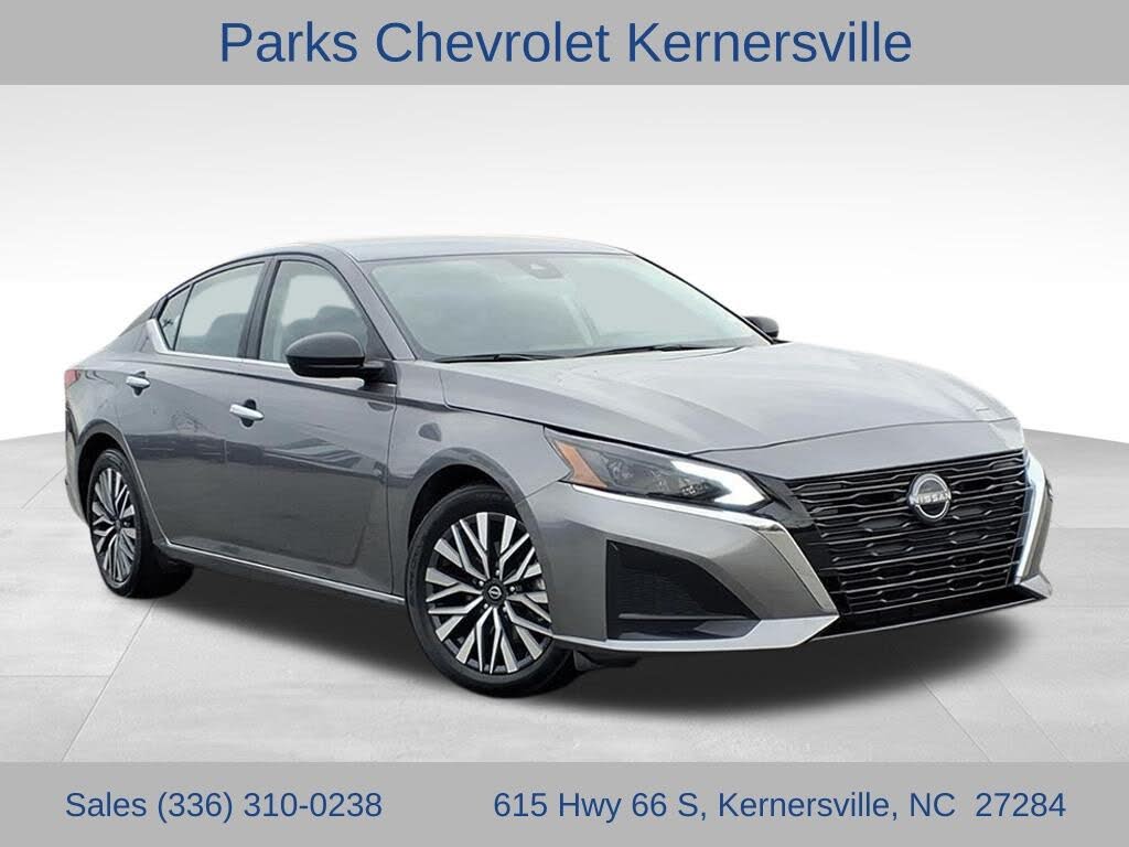 2024 Nissan Altima 2.5 SV FWD