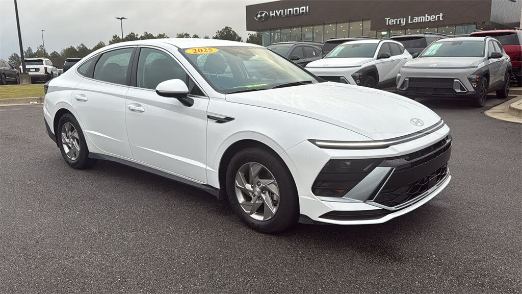 2025 Hyundai Sonata SE FWD