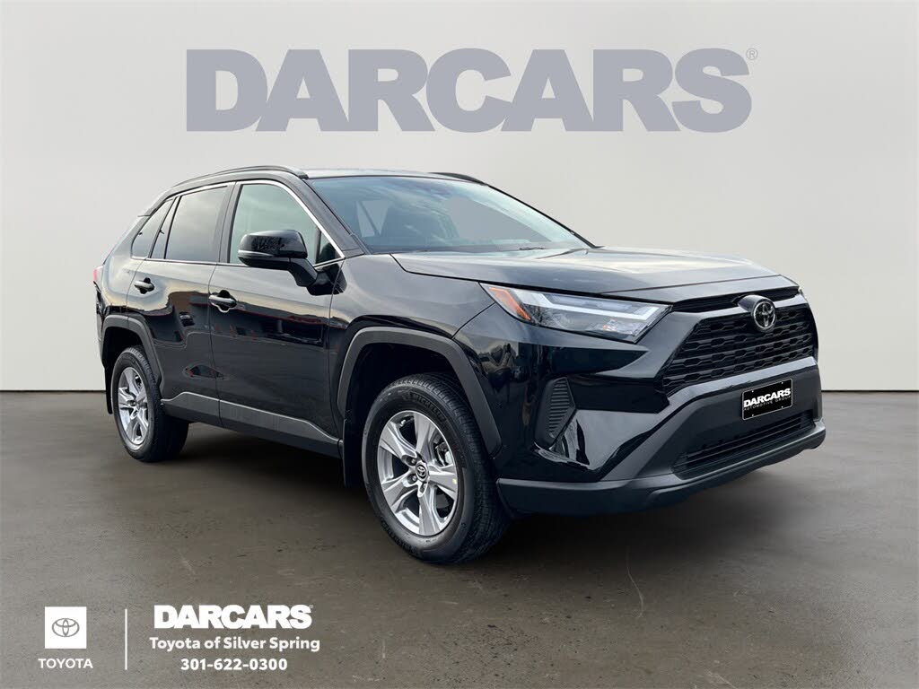 2025 Toyota RAV4 XLE AWD