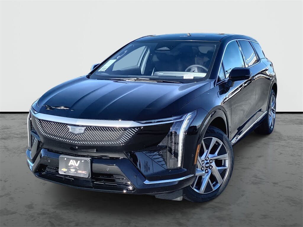 2026 Cadillac OPTIQ Luxury RWD