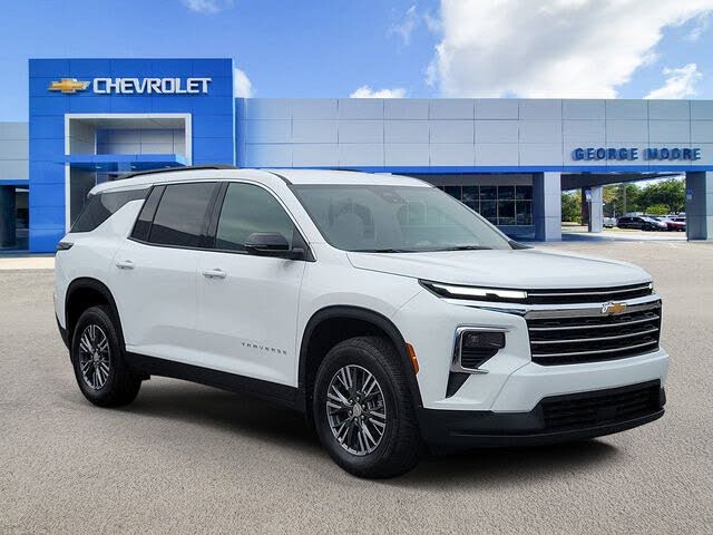 2026 Chevrolet Traverse LT FWD