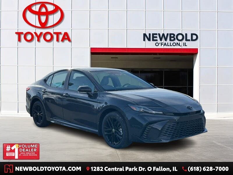 2026 Toyota Camry SE AWD