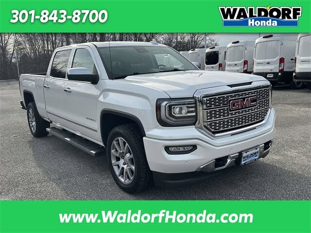 2018 GMC Sierra 1500 Denali Crew Cab 4WD
