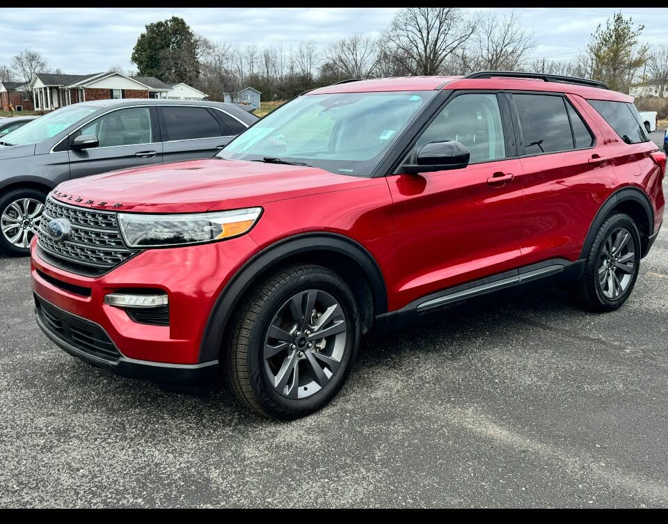 2022 Ford Explorer XLT RWD