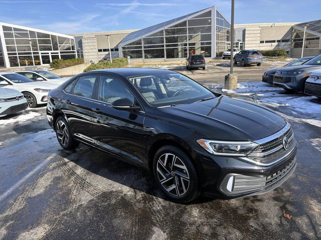 2022 Volkswagen Jetta 1.5T SEL FWD