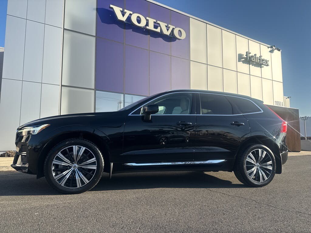2022 Volvo XC60 B6 Inscription AWD