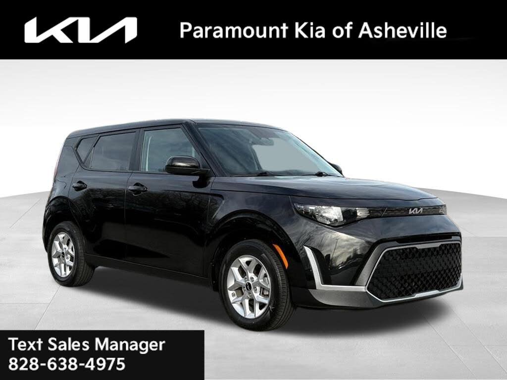 2023 Kia Soul LX FWD