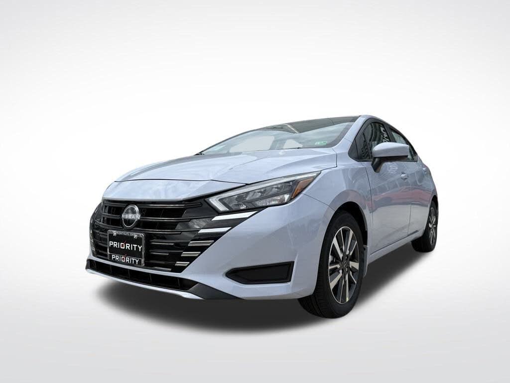 2025 Nissan Versa SV FWD