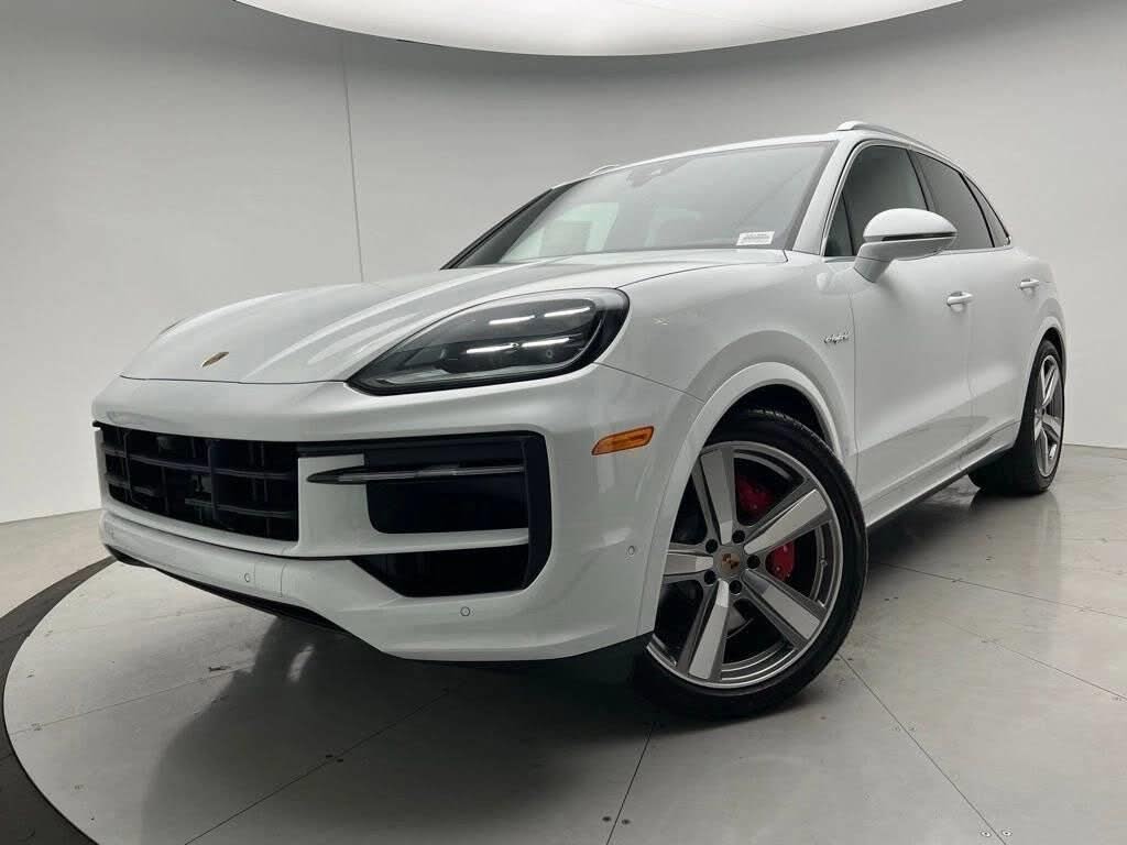 2026 Porsche Cayenne S AWD