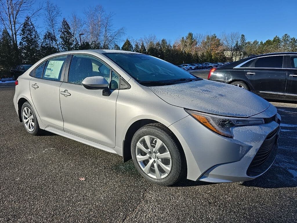 2026 Toyota Corolla LE FWD